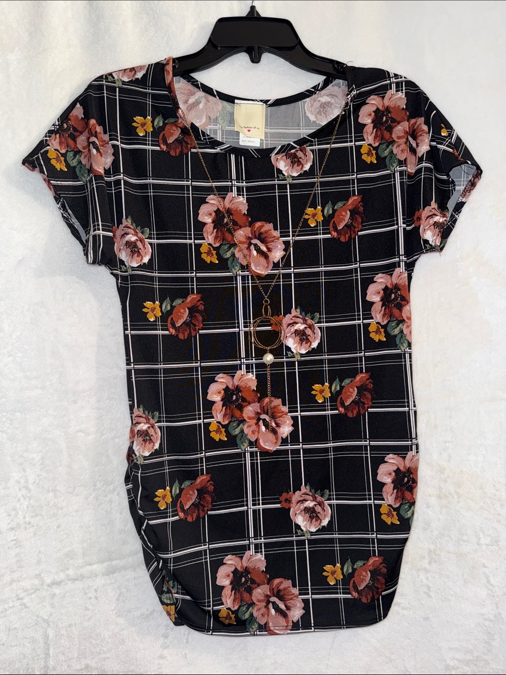 Women's Black Short-Sleeve Floral Plaid Tee